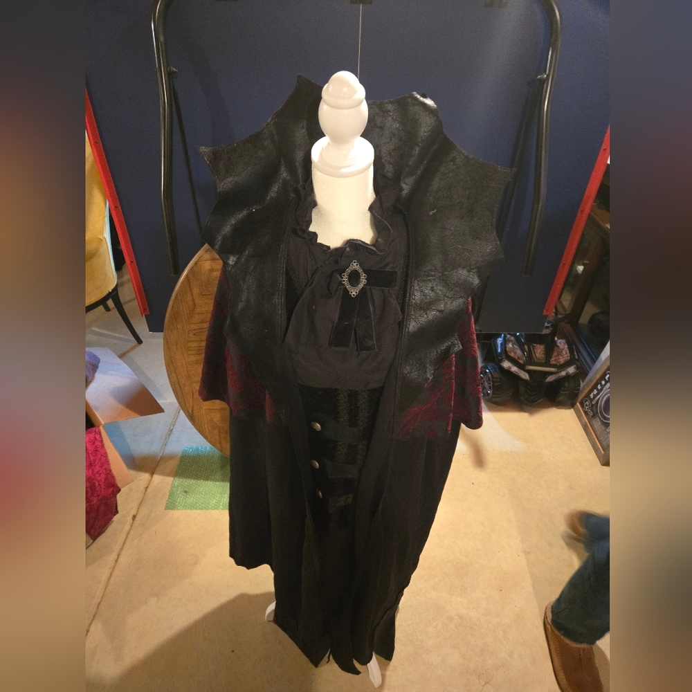 Mens Dracula Costume
